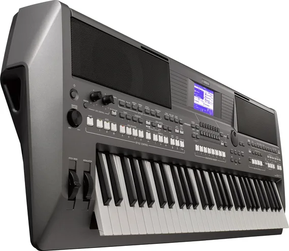 Yamaha PSR-S670, Keyboard